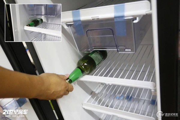 房车核心配置解读（4）：赛特福德T1152房车冰箱实拍_9