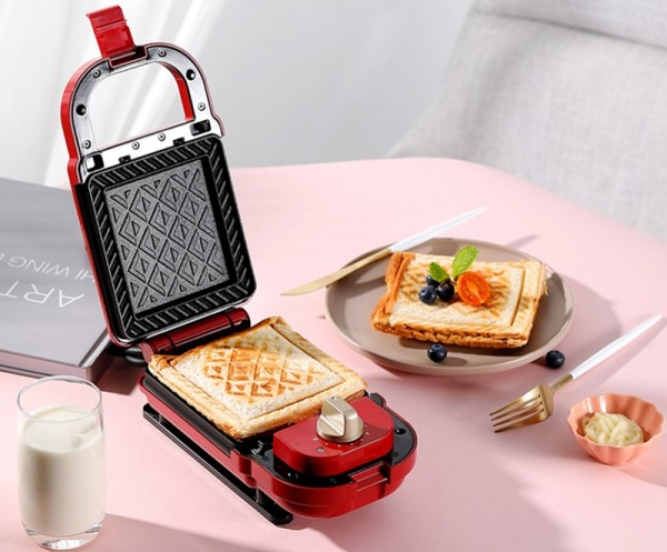 巧用厨房小电器，烹饪美食小意思