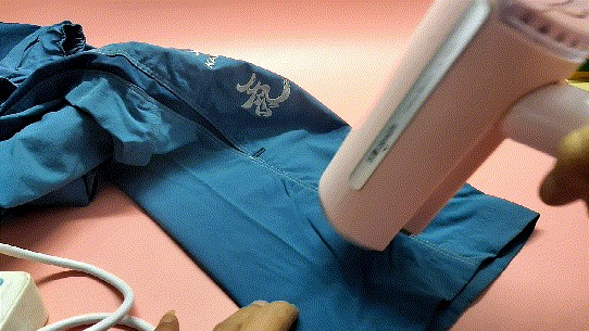 快速除皱 高温消毒 熨、穿、收，一步到位_新浪众测