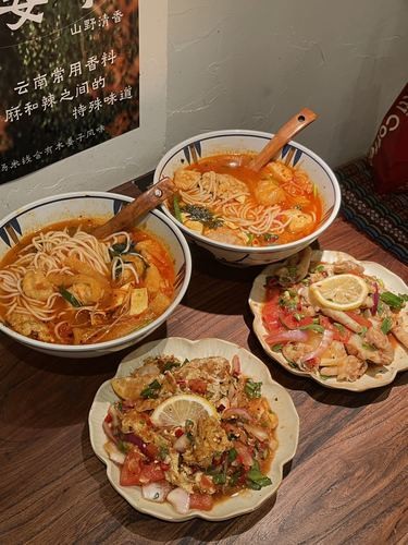 江汉路这家米线！可以直接封神啦 