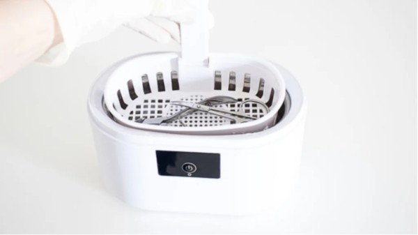 使用超声波清洗机