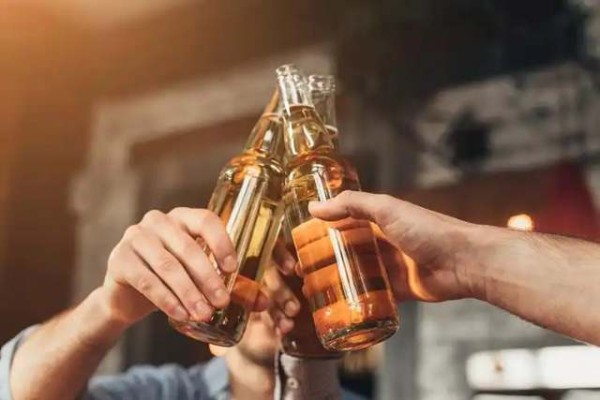 高纤维低糖酸奶食谱，健康减肥新选择。富含纤维，低糖低卡，促进消化，轻松享瘦。