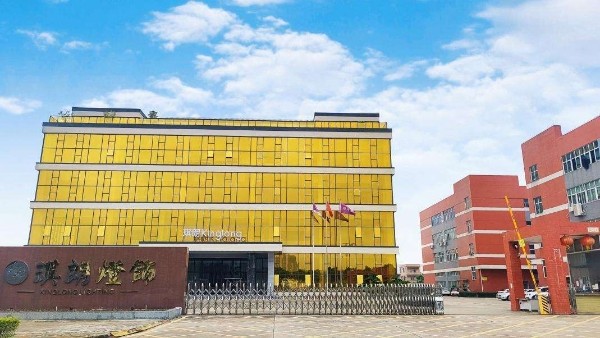 守护光明,护航未来 ——琪朗健康照明引领视觉健康新标准,获医学界权威认可