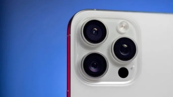 盤子還是 CP 值真高？ iPhone 16e 開箱評測：外觀 | 效能 | 相機