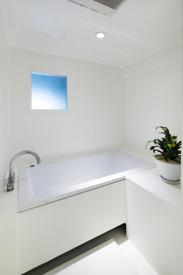 Text, 松島潤平建築設計事務所 / JP architects 松島潤平建築設計事務所 / JP architects オリジナルスタイルの お風呂