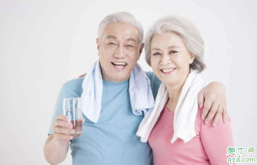 怎么做老人吃的东西 老人日常饮食怎么调理4