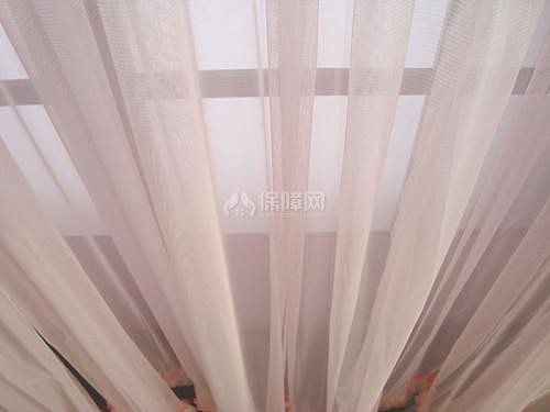 生活小常识:如何去除窗帘上的甲醛