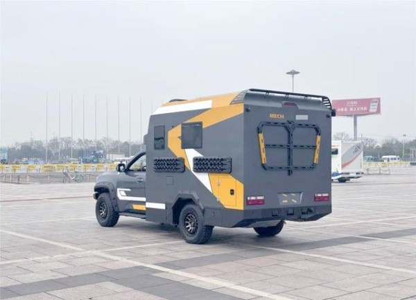 霞客乐大道机甲牛房车：独特设计与强劲性能详解-有驾