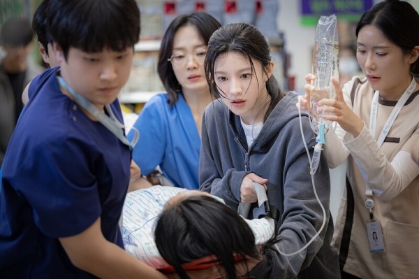 在《機智住院醫生生活》或看見婦產科的各式生死難題。