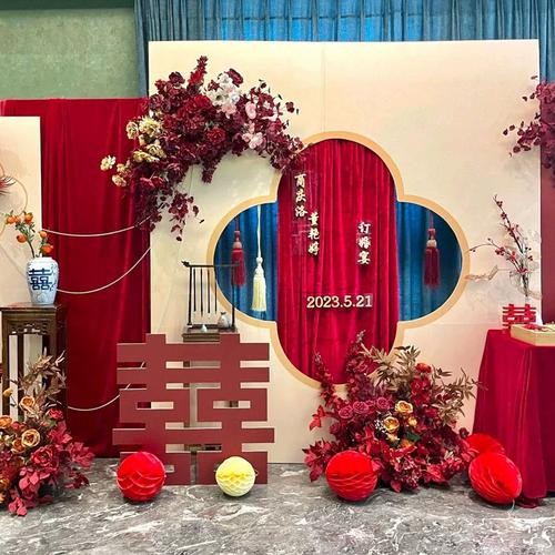 婚庆金丝绒布料布幔订婚宴布置大红酒红色绒布婚礼现场装饰纱幔