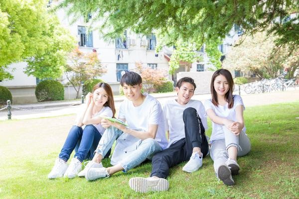 中央美术学院业余课程：提升艺术修养，丰富生活，享受学习之旅 图2
