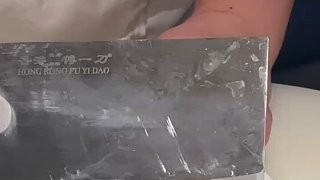 上海的豆腐做成我吃不起的样子。。。。。