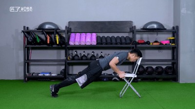 新手胸肌练法 练胸肌的最好方法图解