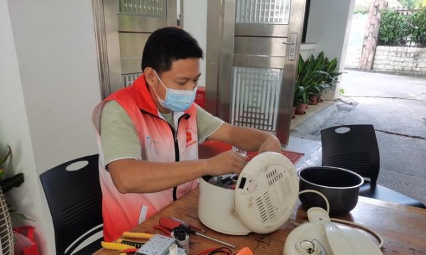 小家电坏了不显示，如何修复（小家电显示问题的解决方法及注意事项） 第2张