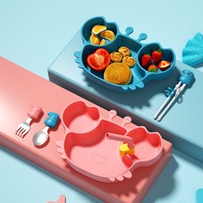 硅胶餐盘儿童餐具母婴用品批发婴儿分格辅食碗训练硅胶碗餐具批发