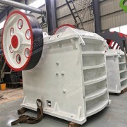 PEX250x1000颚式破碎机润滑系统安全可靠 更换方便