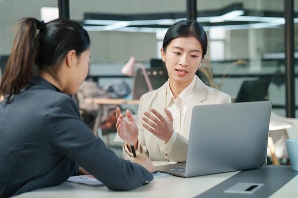 林下景观灯光设计方案：营造浪漫氛围与安全环境的完美平衡 图2