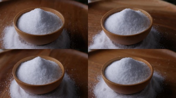 赤藓糖醇是一种低热量饮食的糖替代甜味剂。对糖尿病患者来说是一种健康成分。