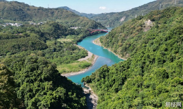 门口脚垫风水（门口地垫最忌三种颜色）