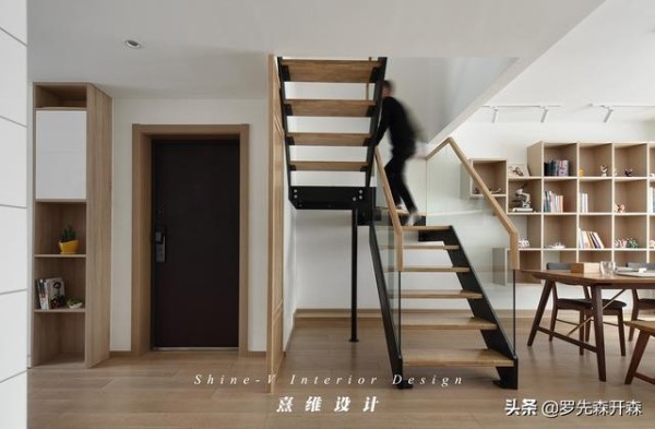 130㎡木质简约——非传统客厅布局形式，打造亲子互动空间