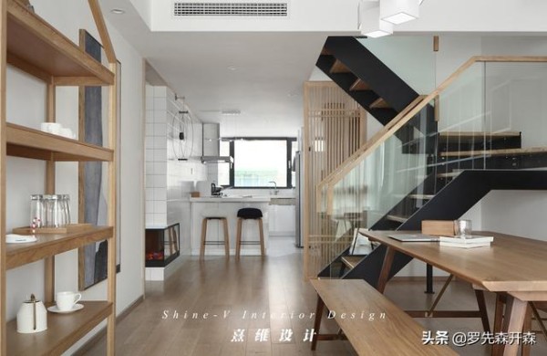 130㎡木质简约——非传统客厅布局形式，打造亲子互动空间
