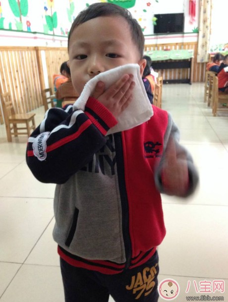 孩子在外吃东西怎么清洁 哪些给孩子清洁的方法是错的
