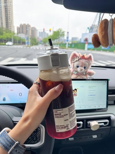 第一个发明自带杯买manner的人是天才