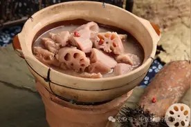 女人想养颜,喝“浓藕汤”最好,滋阴养血、润燥安神图片
