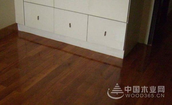 旧木地板的处理方法