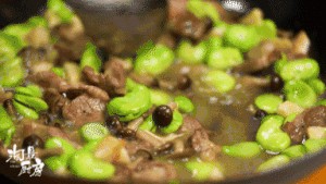 【冬去春来饭】这种饭要多吃！荤素搭配一锅出，错过等一年！的做法 步骤11
