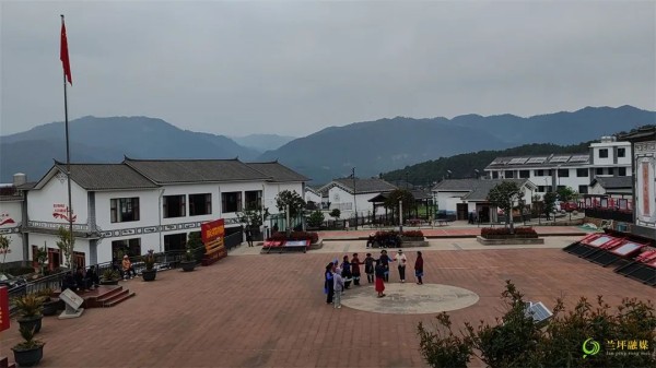 微信图片_20250508154850.jpg