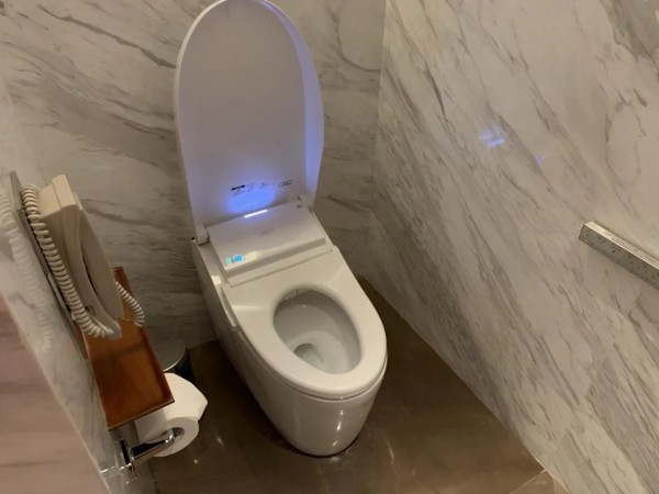智能马桶