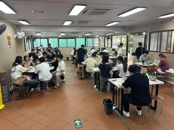 从摆地摊到开餐厅月流水超30万元，90后潮汕小哥的“逆袭”故事太燃了!