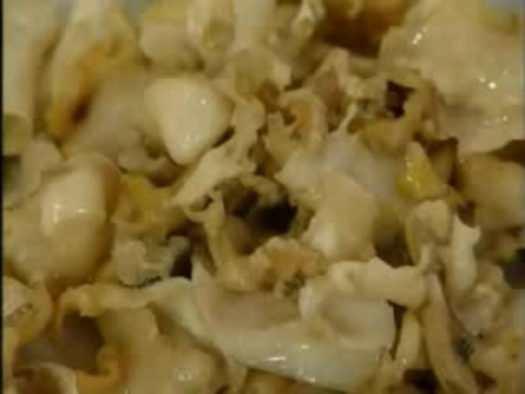 酒店厨师制作粤菜美食，白焯螺片