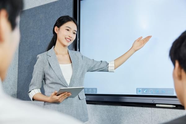 《打造健康身材：健身餐培训营销策划公司的专业之路》 图1