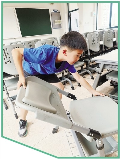 杭州中小学开学前打扫 不少学校倡议“家长别帮忙”
