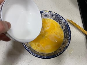 蒸鸡蛋羹零失败的做法 步骤3