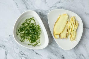零失败版超香清蒸鱼的做法 步骤2