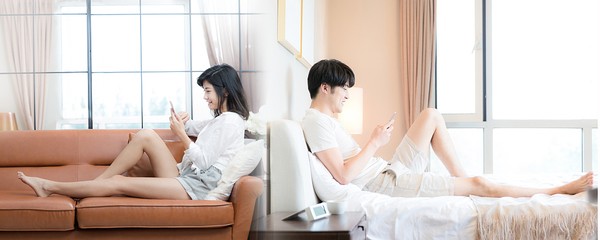 海绵沙发的优缺点是什么 海绵沙发怎么清洗