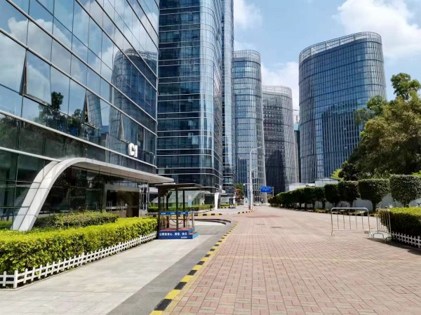 文2图1南山智园变得很安静。消息报融媒体记者 方俊鹏 摄.jpg