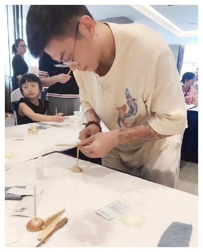 自学木艺，设计创作数款个性文创作品——90后扬州小伙的木艺世界