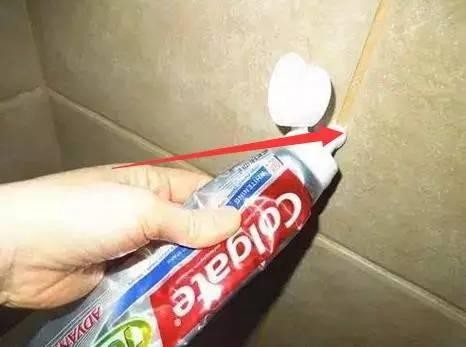 家里瓷砖缝隙很脏？巧用这些瓷砖清洁工具，分分钟还你干净瓷砖