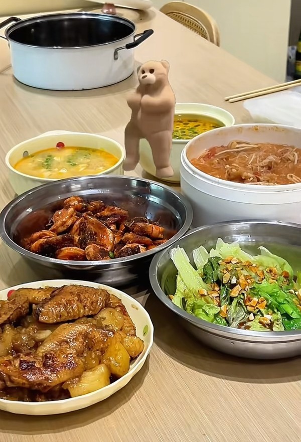 柴米油盐里的青春味道，共享厨房内的生活思政