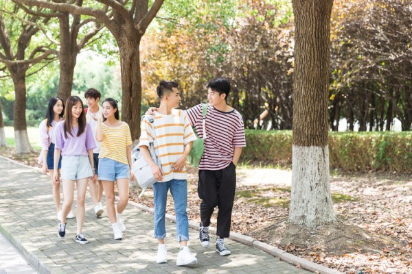 冕宁县职业技术学校学生宿舍生活怎么样？