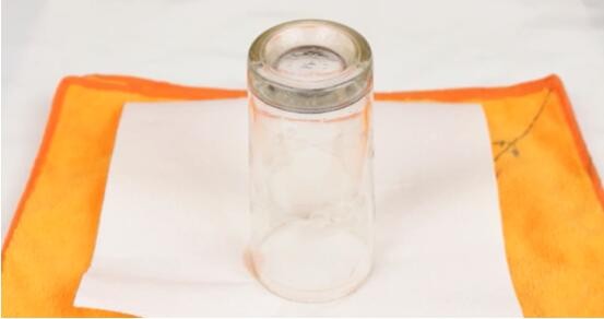 保持玻璃器皿远离脏污的 5 个技巧