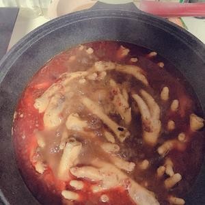 超简单火锅鸡爪(零失败~)的做法 步骤4