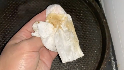 原来清洗电饼铛这么简单，再多油垢也自动掉下来，分分钟清洁干净