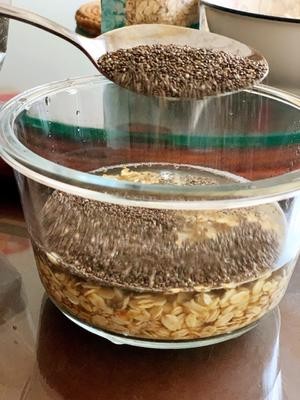 健康、低卡、高膳食纤维的Muesli燕麦粥的做法 步骤5