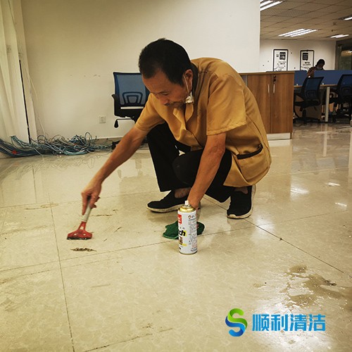 罗湖新地毯清洗