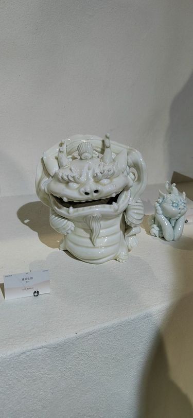 郎园的瓷器小店